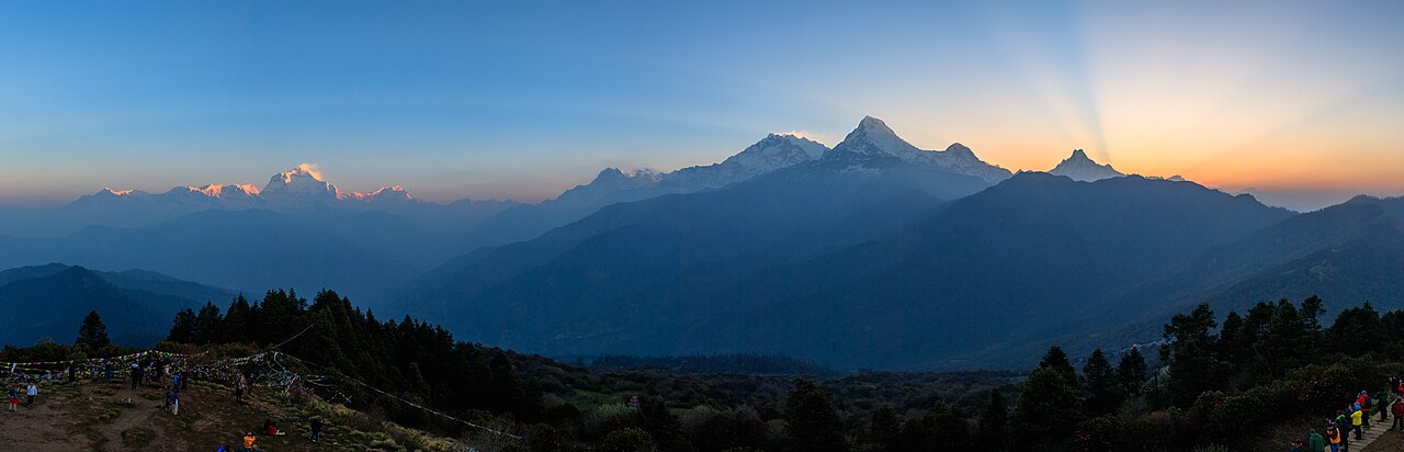 Ghorepani Poon Hill photo 3